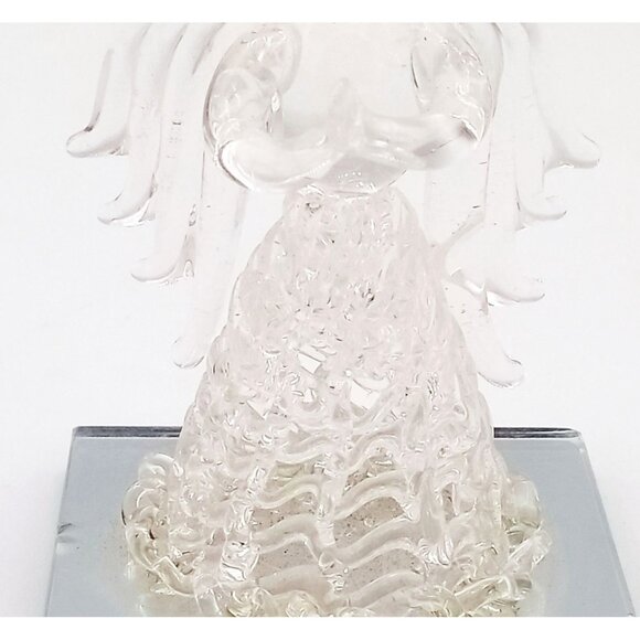 Glass Angel Figurine On Mirrored Base 2.75 Inch Tall Elegant Christmas Holiday - Picture 13 of 13